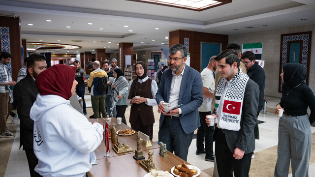 Ankara'da "Hilalin Gölgesinde: Ortadoğu Kültür Günü" etkinliği düzenlendi