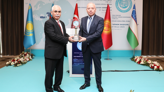 Anayasa Mahkemesi, TÜRK-AY dönem başkanlığını Azerbaycan Anayasa Mahkemesine devretti