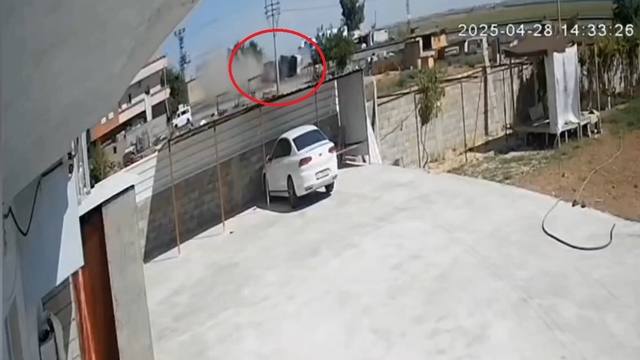 Mardin'de akaryakıt yüklü tanker devrildi; 1 ölü, 1 yaralı