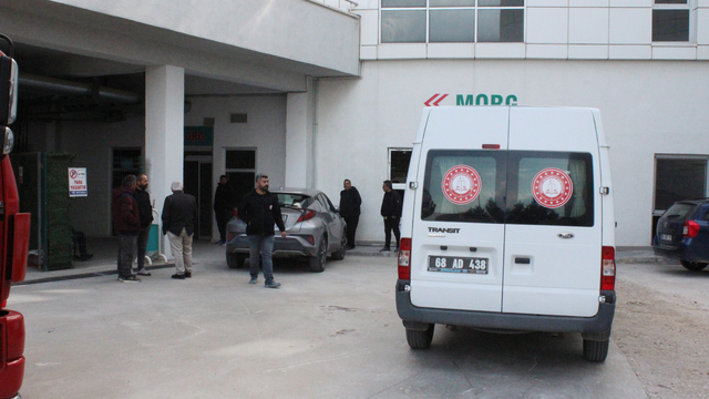 Oğlunu odaya kilitleyip, eşini öldürmüştü; gerçek mektupla ortaya çıktı