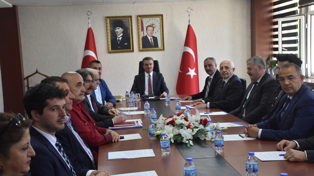 Gümüşhane'de İl İstihdam ve Mesleki Eğitim Kurulu Toplantısı yapıldı