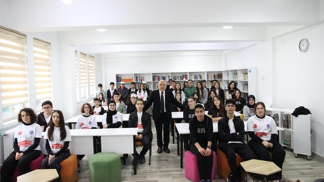 Ordu Büyükşehir Belediye Başkanı Güler öğrencilerle buluştu