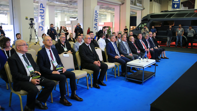 Kamp, karavan ve tiny house sektör temsilcileri Antalya'da buluştu