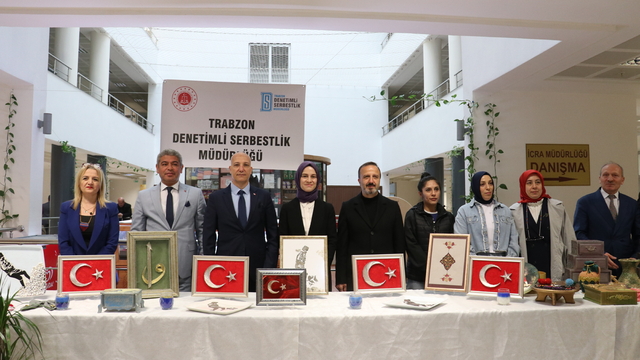 Trabzon'da denetimli serbestlik yükümlülerinden el sanatları sergisi
