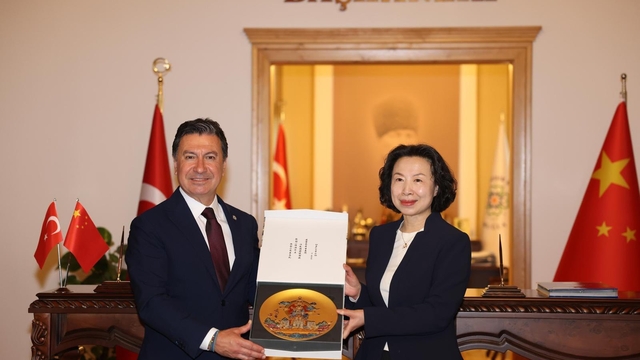 Muğla ile Çin'in Leshan kenti "kardeş şehir" oldu
