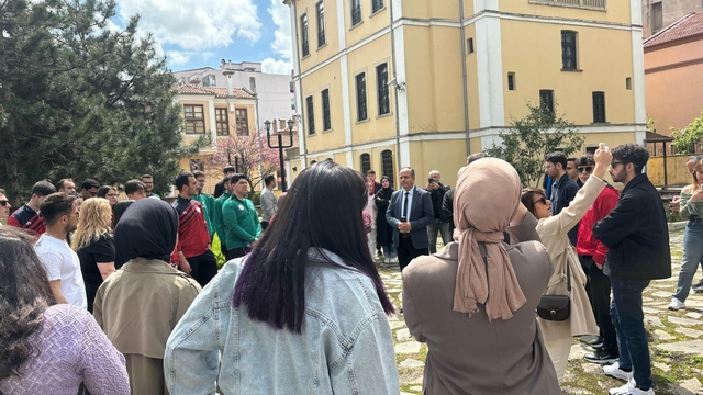 YURT LİG öğrencileri Samsun'u gezdi