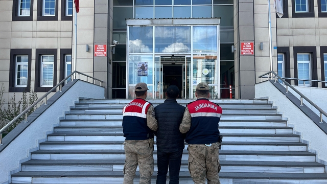 Bitlis'te hakkında kesinleşmiş hapis cezası bulunan hükümlü yakalandı