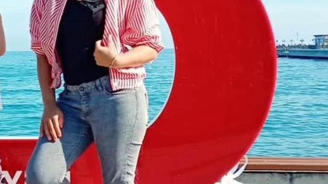 Yardıma çağırdığı komşu kadını boğazından bıçaklayıp, ziynet eşyalarını aldı