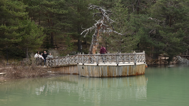 Gümüşhane'deki Limni Gölü'nde turizm sezonu başladı