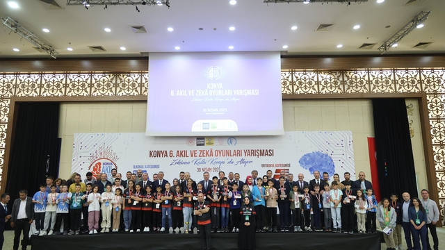 Konya'da "6. Akıl ve Zeka Oyunları" ödül töreniyle sona erdi