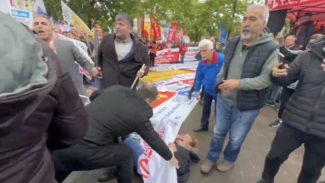 Kocaeli'de 1 Mayıs Emek ve Dayanışma Günü kutlandı (2)