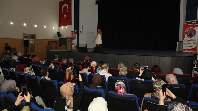 Samsun'da gençleri tehdit eden zararlı alışkanlıklar semineri düzenlendi