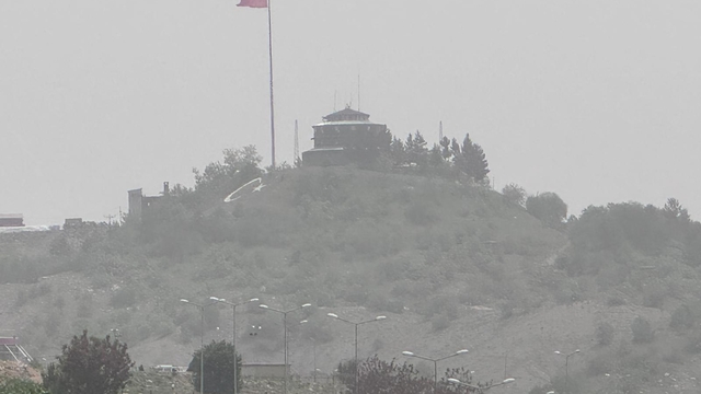 Şırnak'ta toz taşınımı etkili oldu