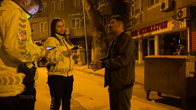 Alkolmetre testini reddeden ehliyetsiz sürücü: Ceza yazarsanız benim sicili yakacaksınız, 17 günüm kaldı