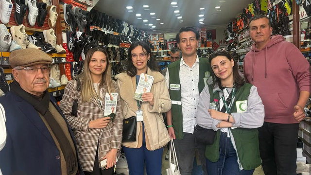 Yeşilay ekipleri Keşan'da esnafı ve vatandaşları bilgilendirdi