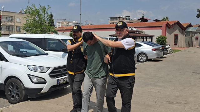 Adana'da düğünlerdeki takı merasiminde hırsızlık yapan zanlı tutuklandı