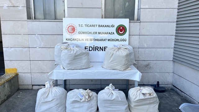 Kapıkule'de X-ray taraması yapılan otobüste 87 kilo 752 gram uyuşturucu ele geçirildi