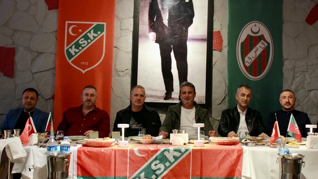 Karşıyaka Play-Off'ta seyircisiz