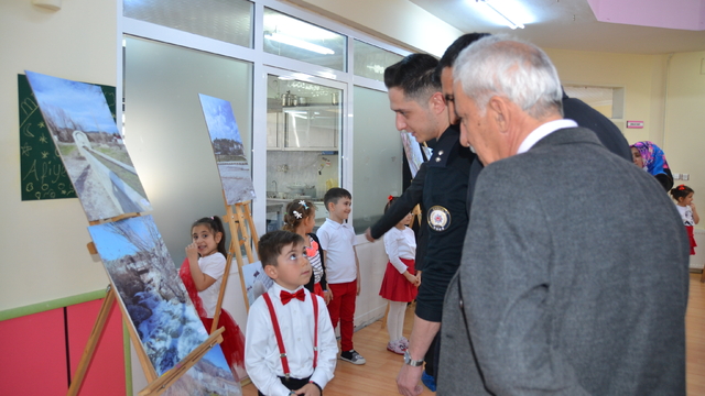 Kargı'da "Öğrencilerin Gözünden Kargı" sergisi açıldı
