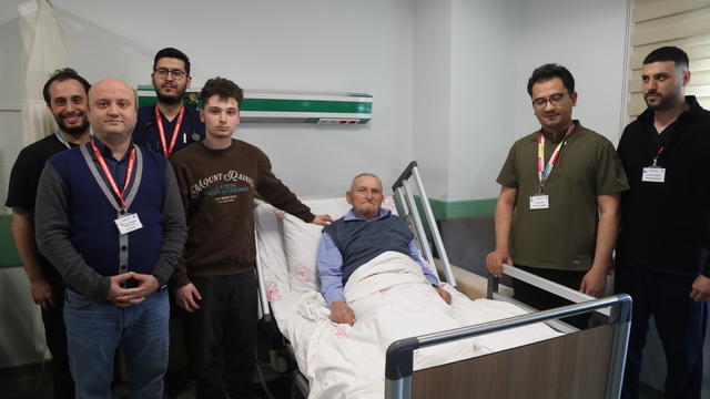 "4 yaprakçıklı aort kapağı" ameliyatı Samsun'da kapalı yöntemle yapıldı