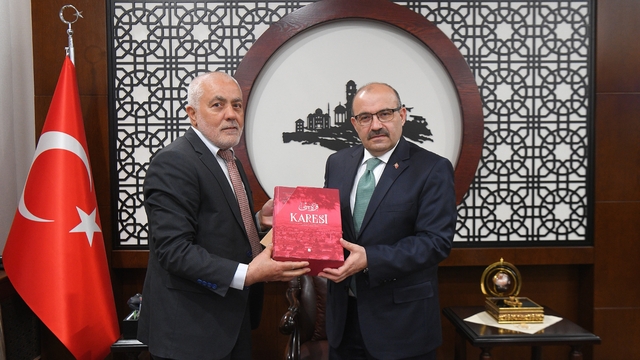 Balıkesir Valisi Ustaoğlu Balıkesir Gazeteciler Cemiyeti yönetimini kabul etti