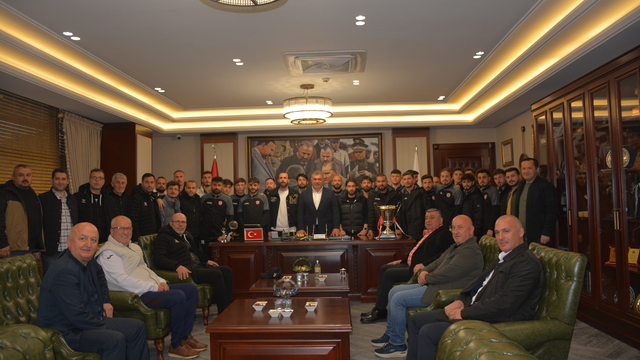 1926 Bulancakspor'dan, Belediye Başkanı Necmi Sıbıç'a ziyaret