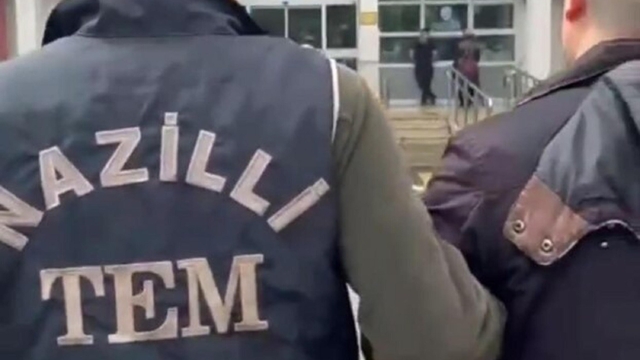 Aydın'da 8 yıl hapisle aranan firari FETÖ hükümlüsü yakalandı
