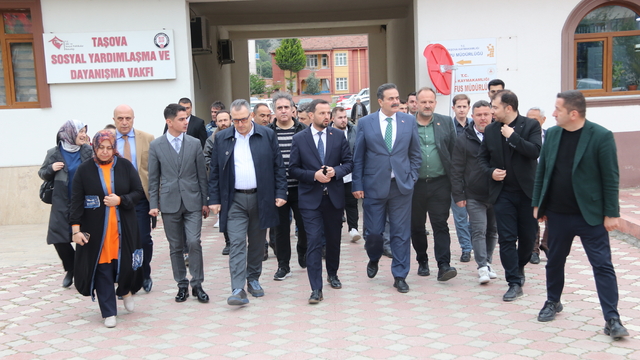 Taşova'ya yapılacak projelerin alanları incelendi