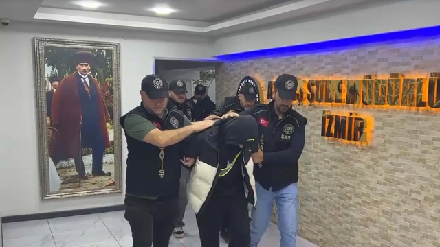İzmir'de suç örgütüne operasyon; 10 tutuklama