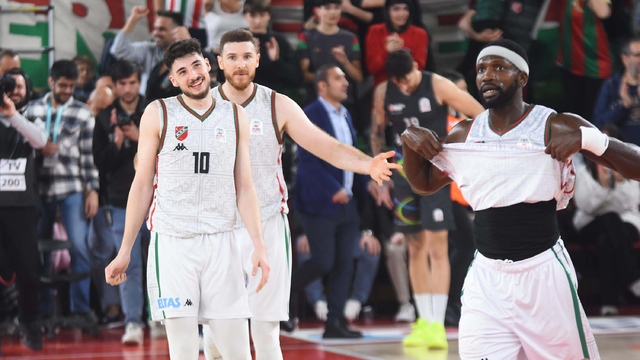 Karşıyaka'nın potada işi zorlaştı