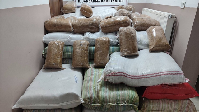 Kayseri'de 1,5 ton kaçak tütün ele geçirildi
