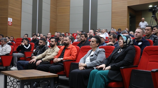 Melikgazi Belediyesi personeline trafik güvenliği eğitimi verildi