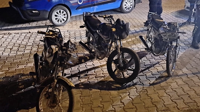 Kırşehir'de motosikletle çevreyi rahatsız eden 3 kişiye 83 bin 989 lira ceza yazıldı