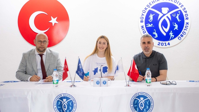 Aydın filede Gizem Mısra ile anlaştı