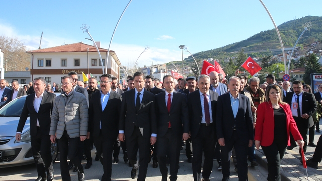 Tokat'ta 3 Mayıs Türkçülük yürüyüşü yapıldı
