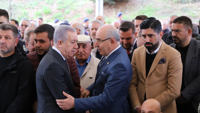 MHP MYK Üyesi Özdemir ve Gölbaşı Kaymakamı Rüstemoğlu'nun acı günü