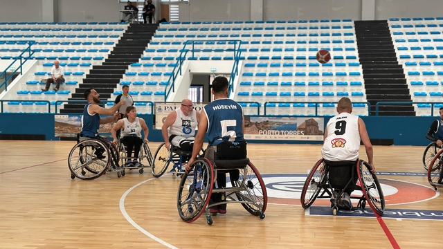 Tosyalı İskenderun Engelliler Basketbol Takımı Euro Cup şampiyonu oldu
