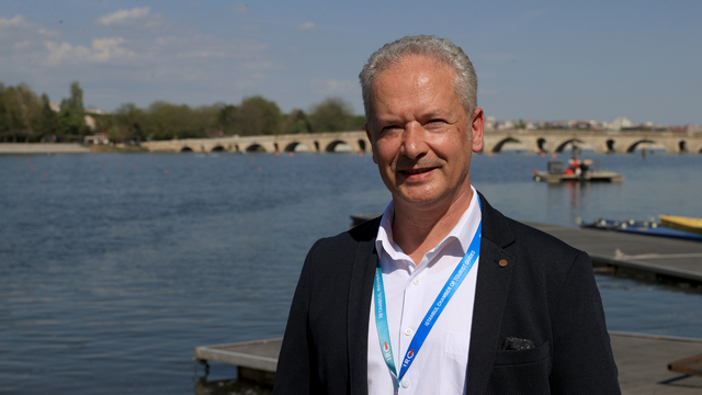 Meriç Nehri'ndeki kürek yarışları Edirne'nin turizmine katkı sağlıyor
