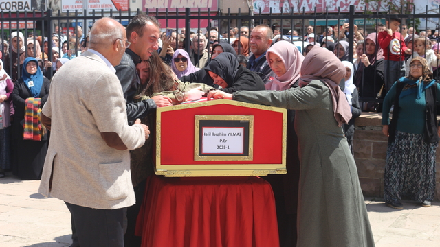 Hatay'da vefat eden piyade er, memleketi Ankara'da son yolculuğuna uğurlandı