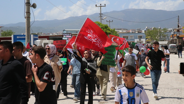 Hatay'da Filistin'e destek yürüyüşü düzenlendi