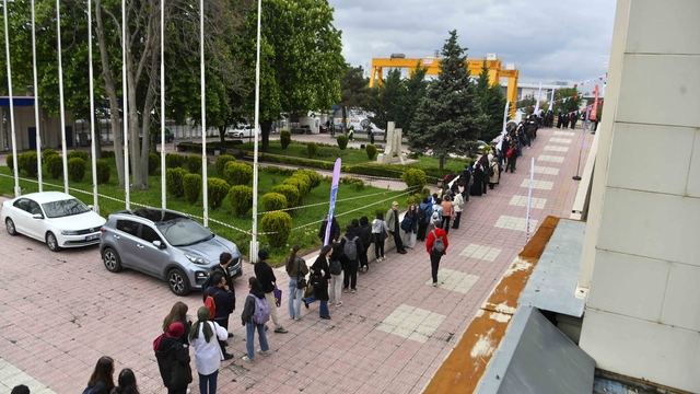 ABB'den TYT'ye hazırlanan öğrencilere ücretsiz tekrar kursu
