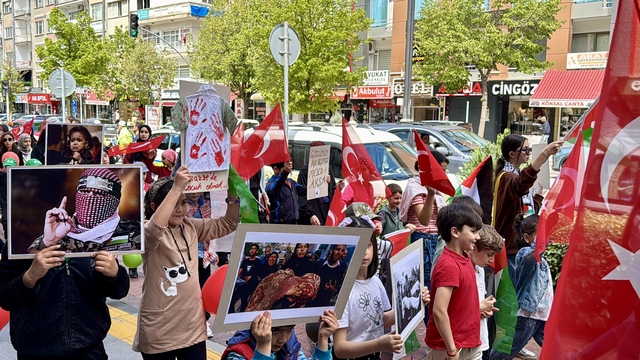 Kırşehir'de çocuklar Gazze'ye destek için yürüdü