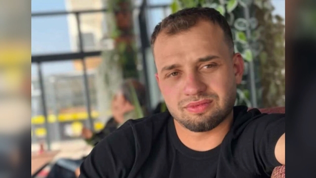 Kamyonun altına giren otomobilin sürücüsü kurtarılamadı (2)