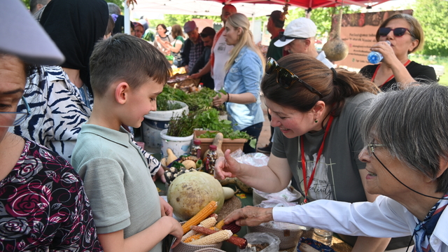 Turgutlu'da yerel tohum takas ve bahar şenliği düzenlendi