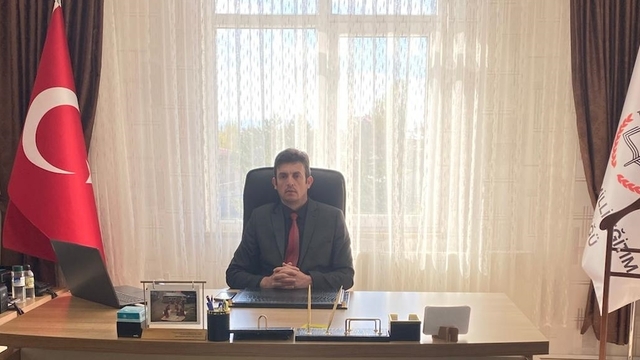 Ulaş Milli Eğitim Müdürü Karacalar görevine başladı