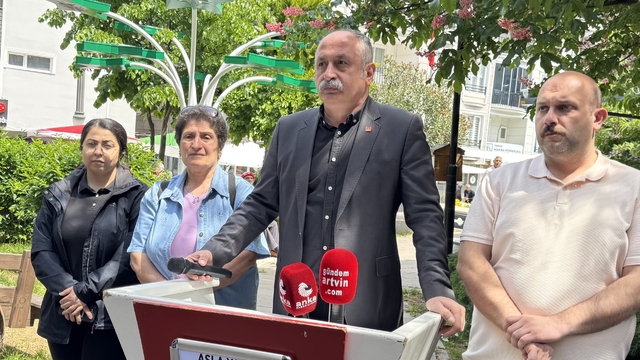 Karadeniz'de CHP İl Başkanlıkları Özgür Özel'e yapılan yumruklu saldırıyı kınadı