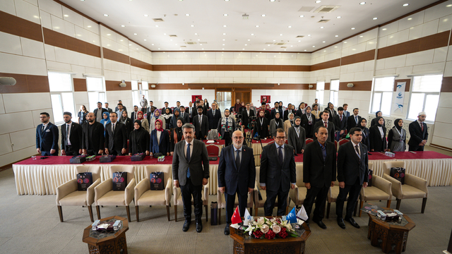 MÜSDAV "Müslüman Ülke ve Topluluklar Zirve Konferansı Simülasyonu" düzenledi