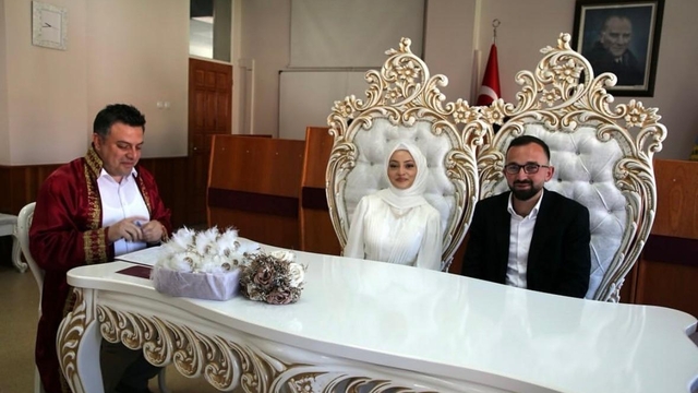 Çankırı Belediyesinin nikah dairesinde "05.05.2025" yoğunluğu yaşandı