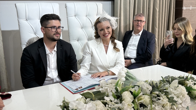 Trakya'da nikah dairelerinde "05.05.2025" yoğunluğu yaşandı