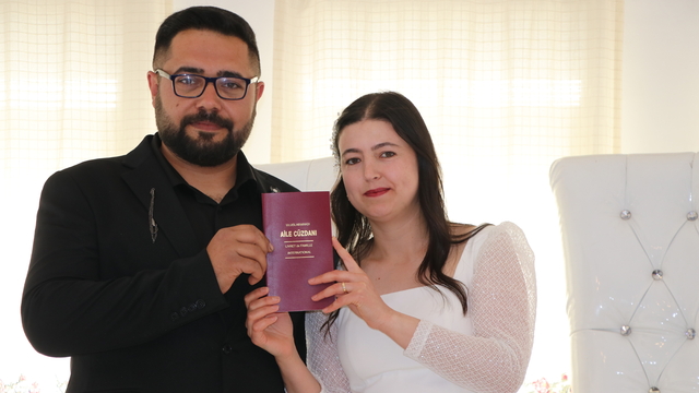 Yozgat'ta nikah dairelerinde "05.05.2025" yoğunluğu yaşandı